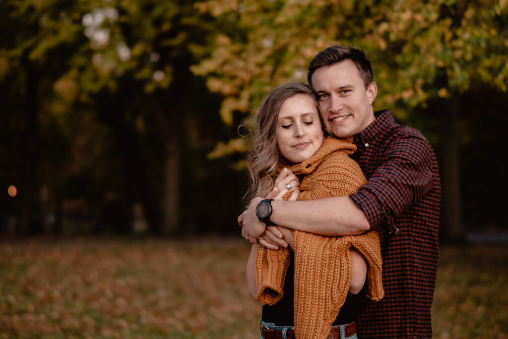 Séance photo couple à l'automne