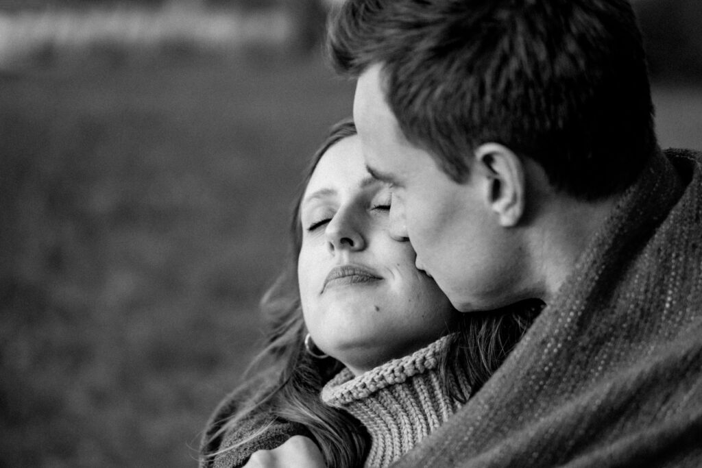 Séance photo couple à l'automne
