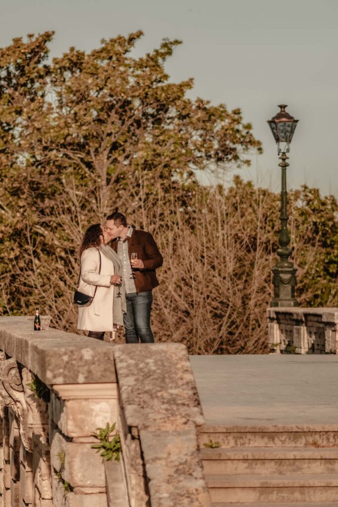 Photographe séance engagement à Montpellier.