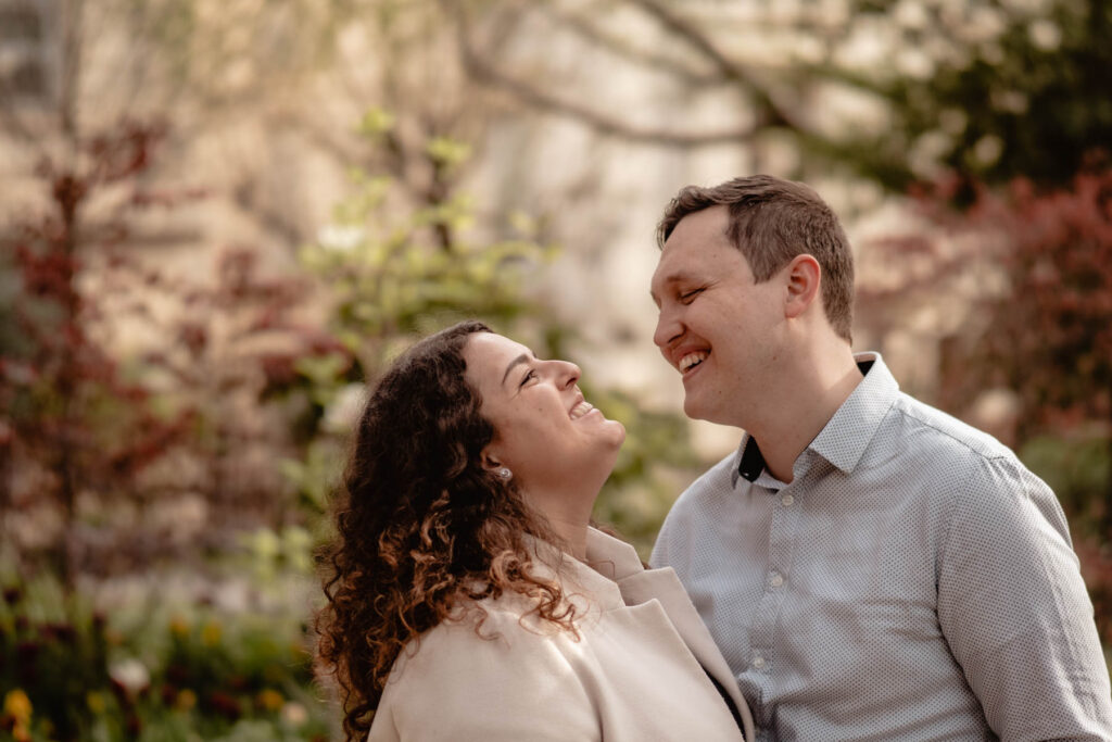 Photographe séance engagement à Montpellier.