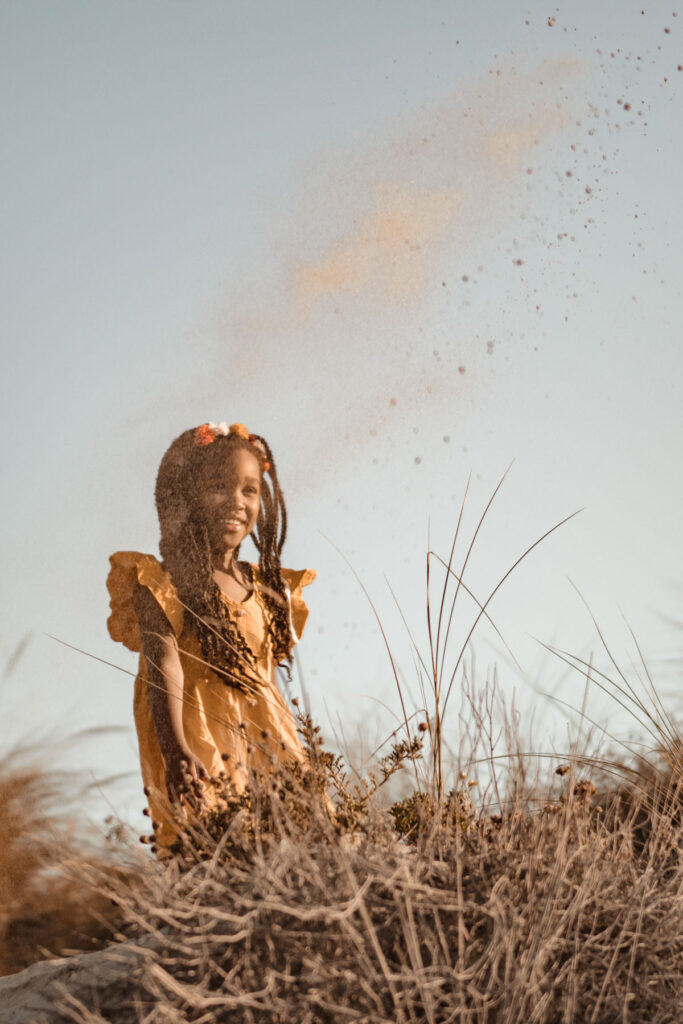 Séance grossesse en famille à la plage