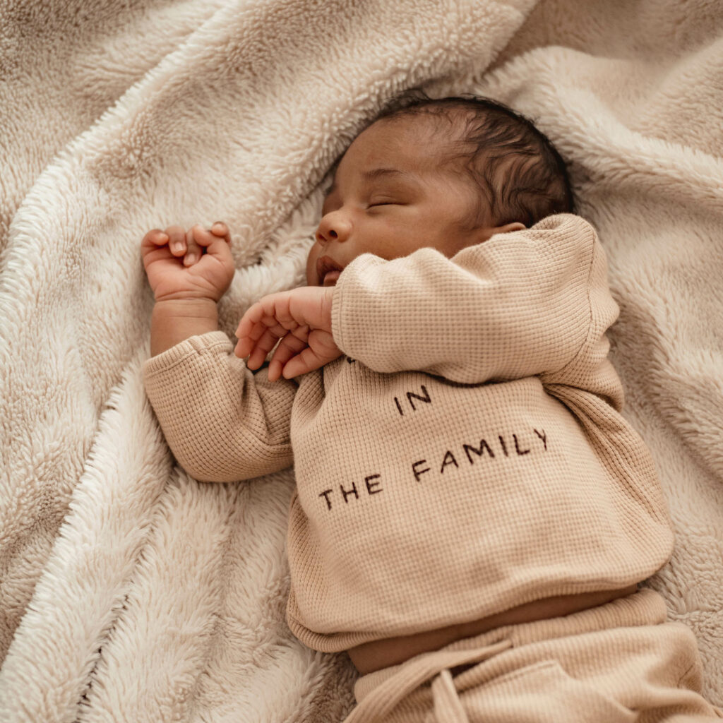 Photographe shooting photo nouveau-né montpellier