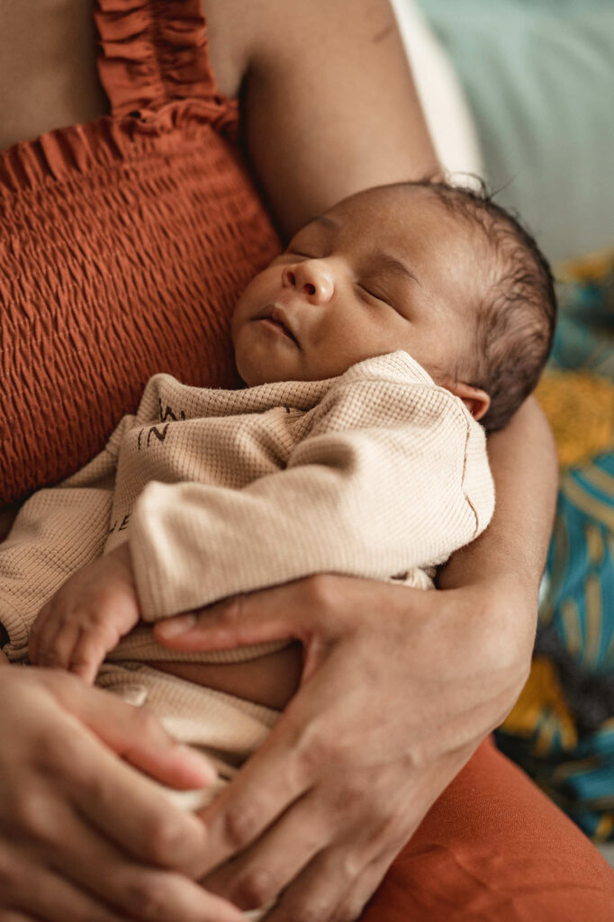 Photographe shooting photo nouveau-né montpellier