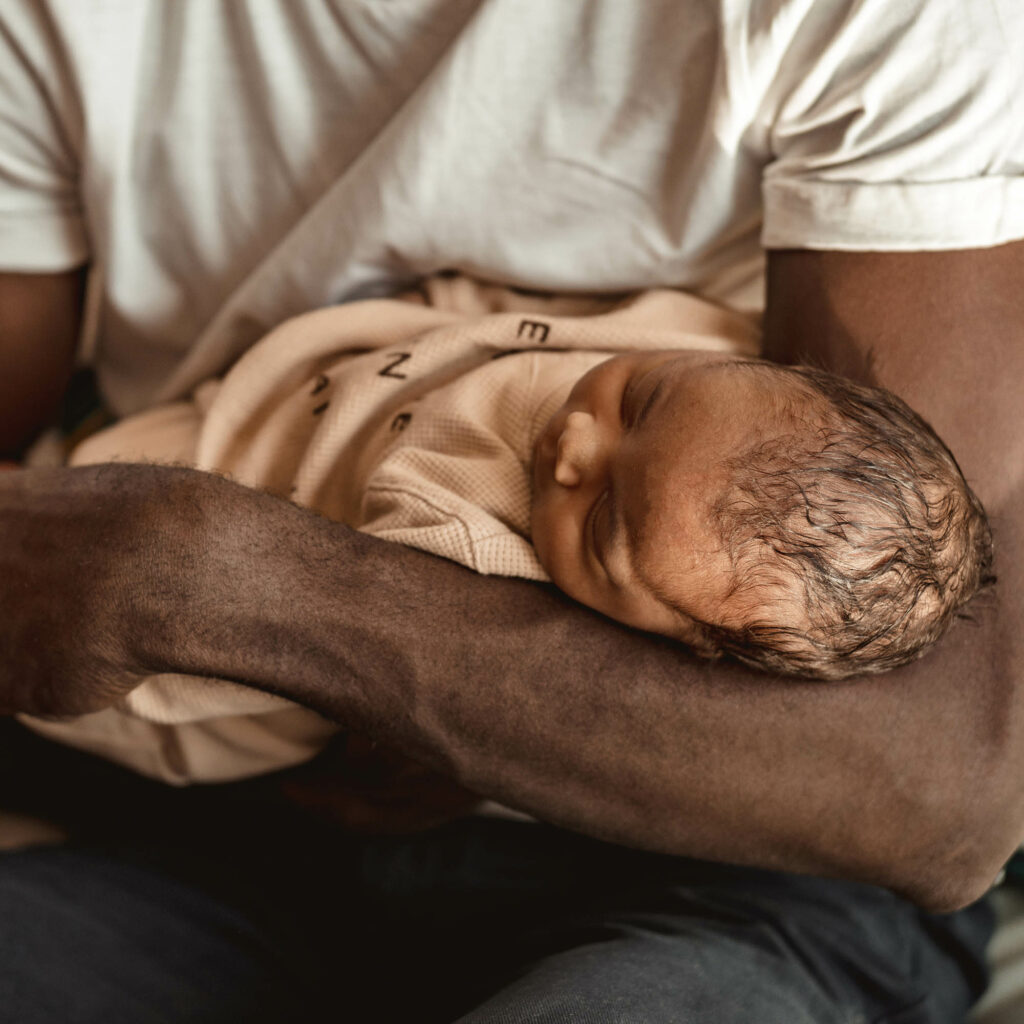 Photographe shooting photo nouveau-né montpellier