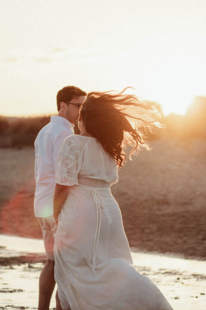séance photo couple à la plage montpellier