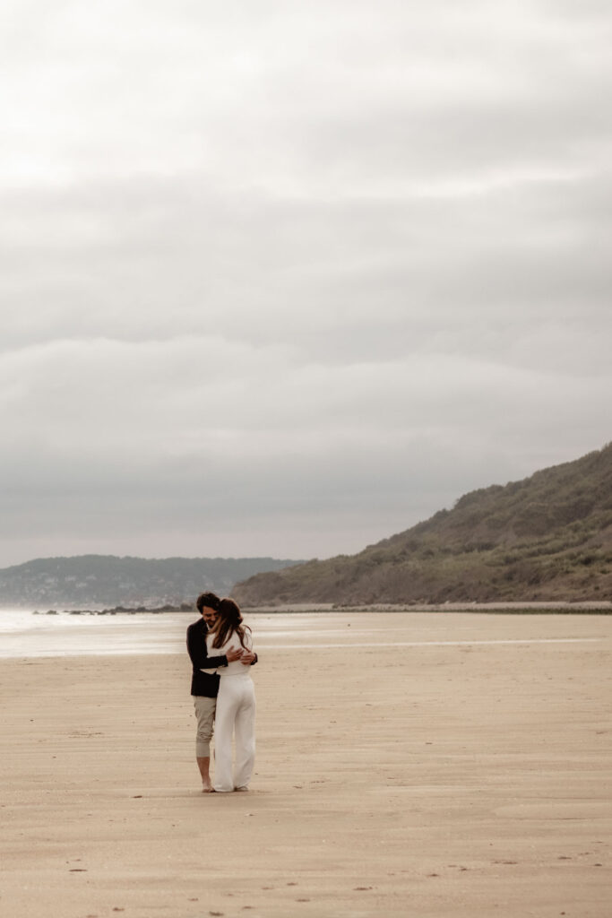 Photographe mariage civil à la plage.