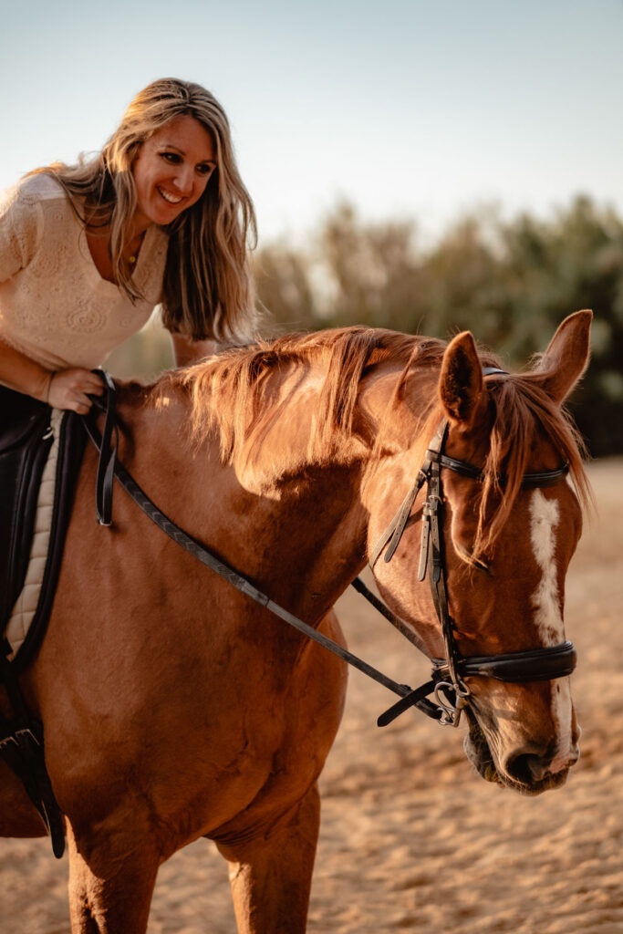 Séance photographe portrait avec cheval
