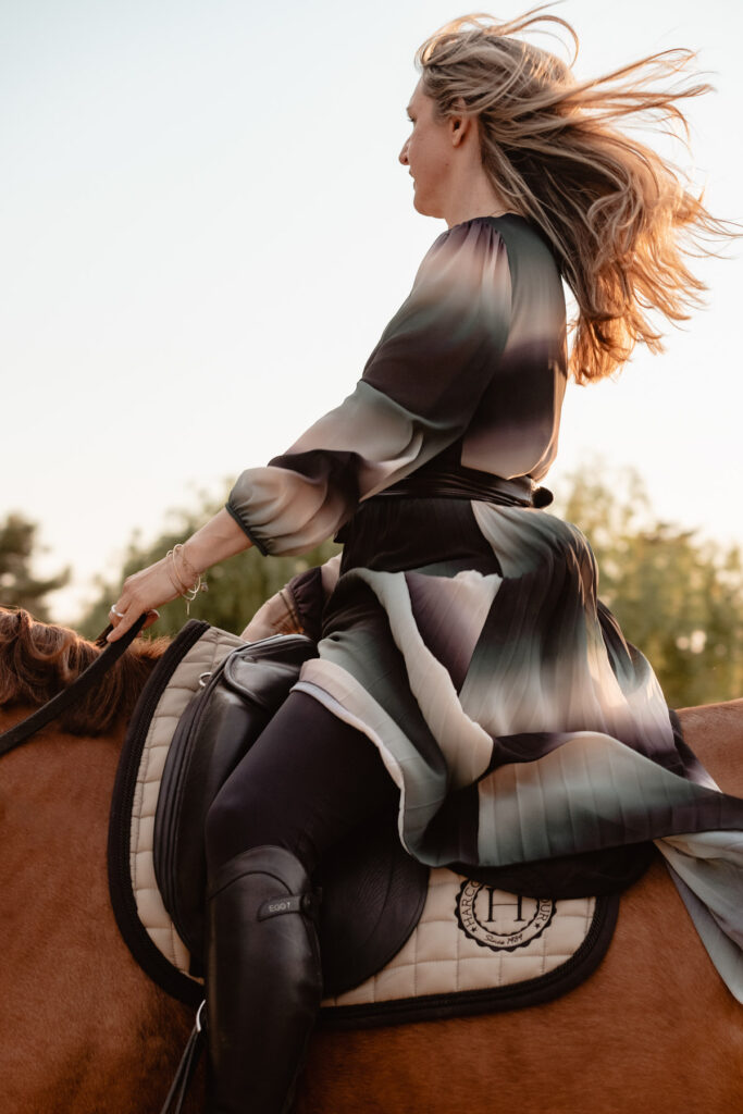 Séance photographe portrait avec cheval