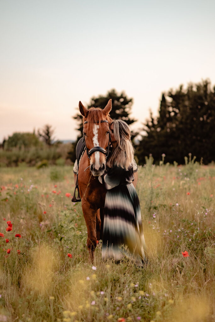 Séance photographe portrait avec cheval