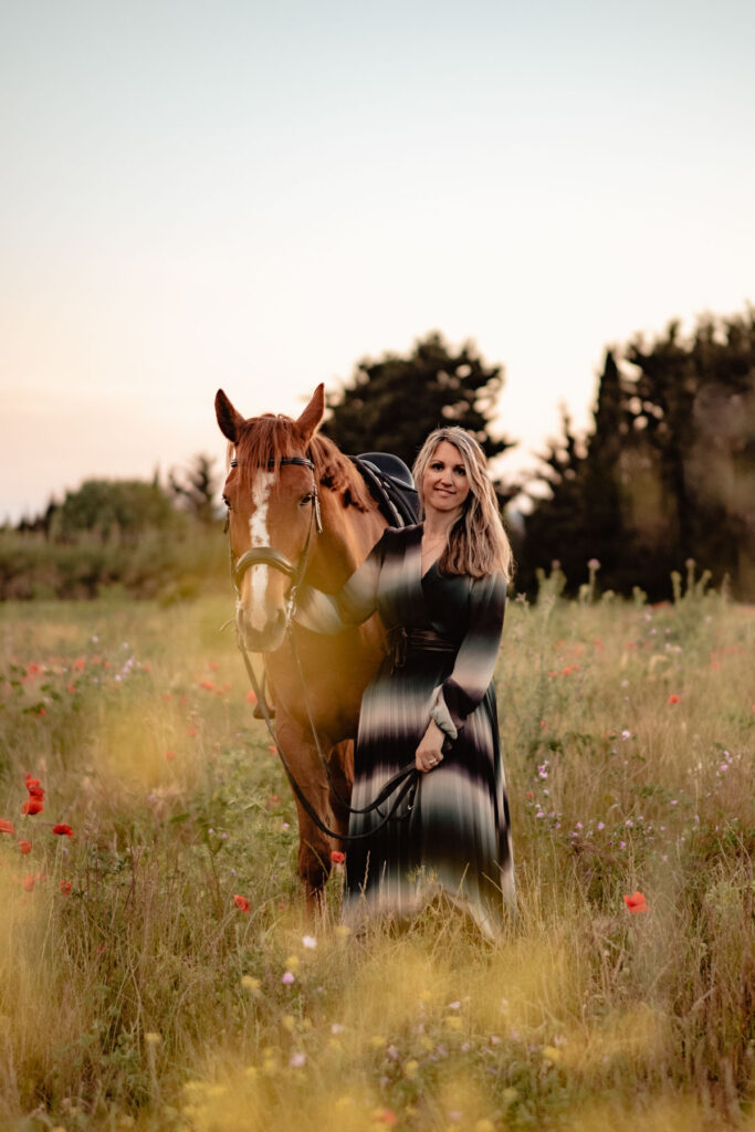 Séance photographe portrait avec cheval