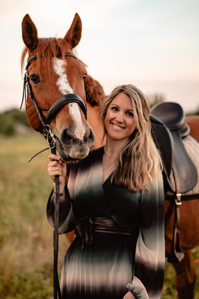 Séance photographe portrait avec cheval