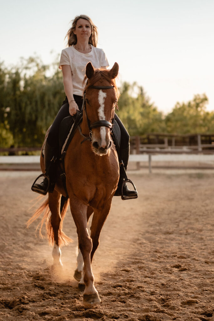 Séance photographe portrait avec cheval