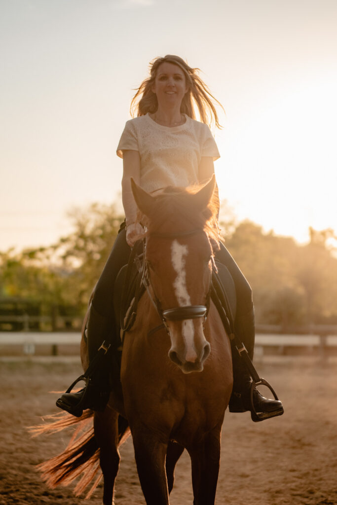 Séance photographe portrait avec cheval