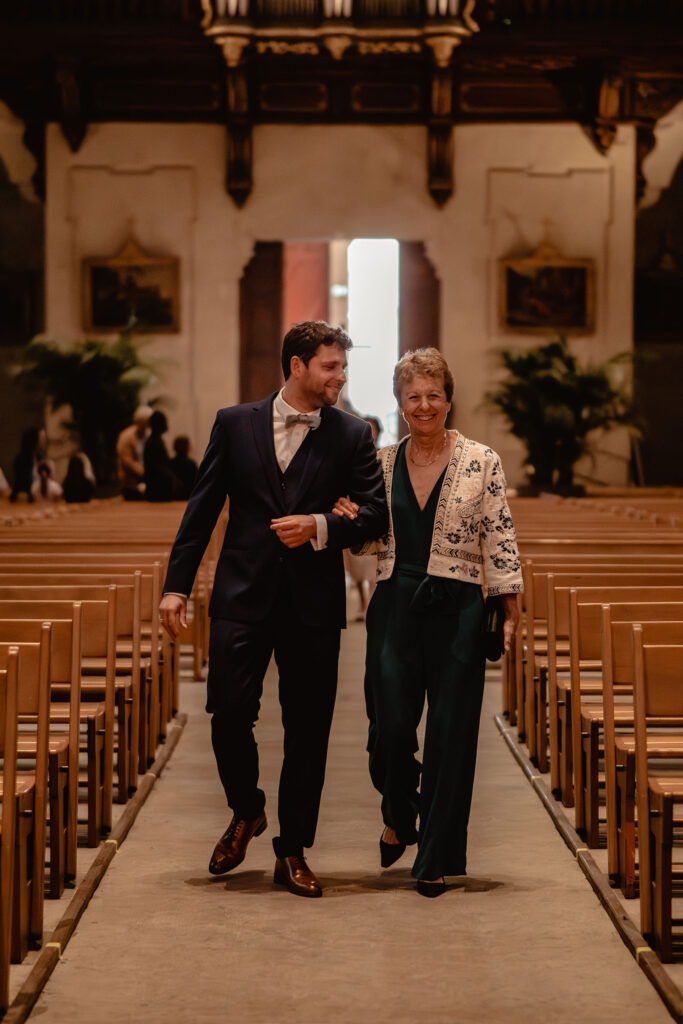 Mariage romantique au Château Hermitage de Combas