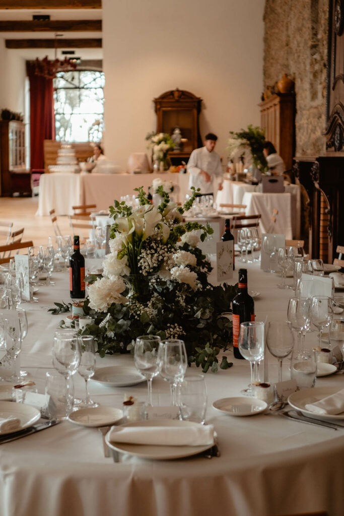 Mariage romantique au Château Hermitage de Combas