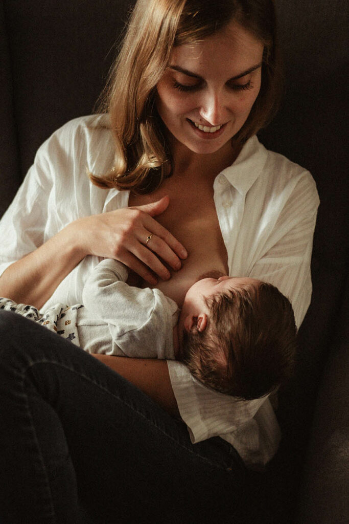 photographe allaitement nouveau-né montpellier
