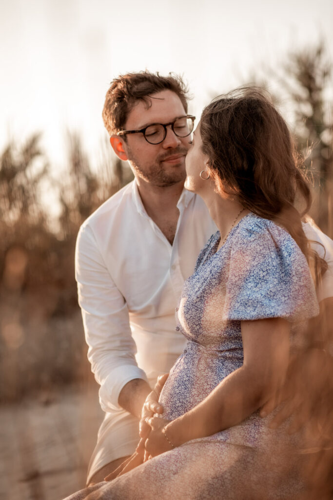 séance grossesse à la plage du petit travers