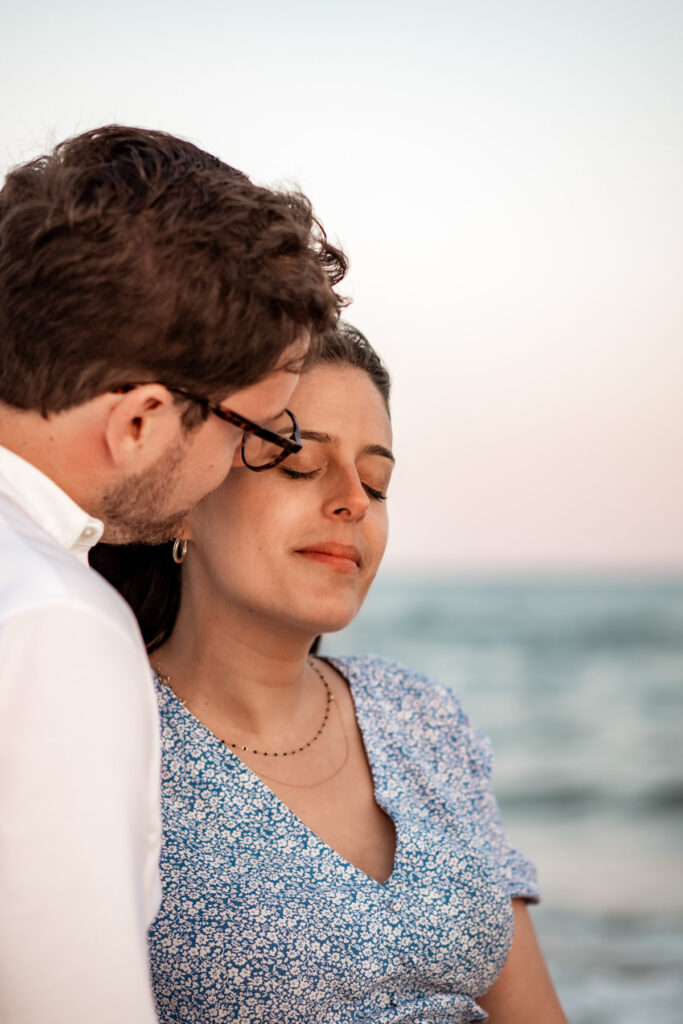 séance grossesse à la plage du petit travers