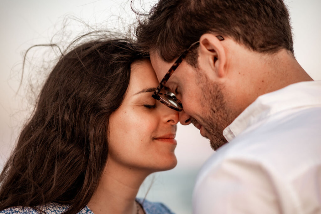 séance grossesse à la plage du petit travers