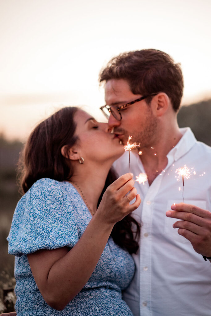 séance grossesse à la plage du petit travers