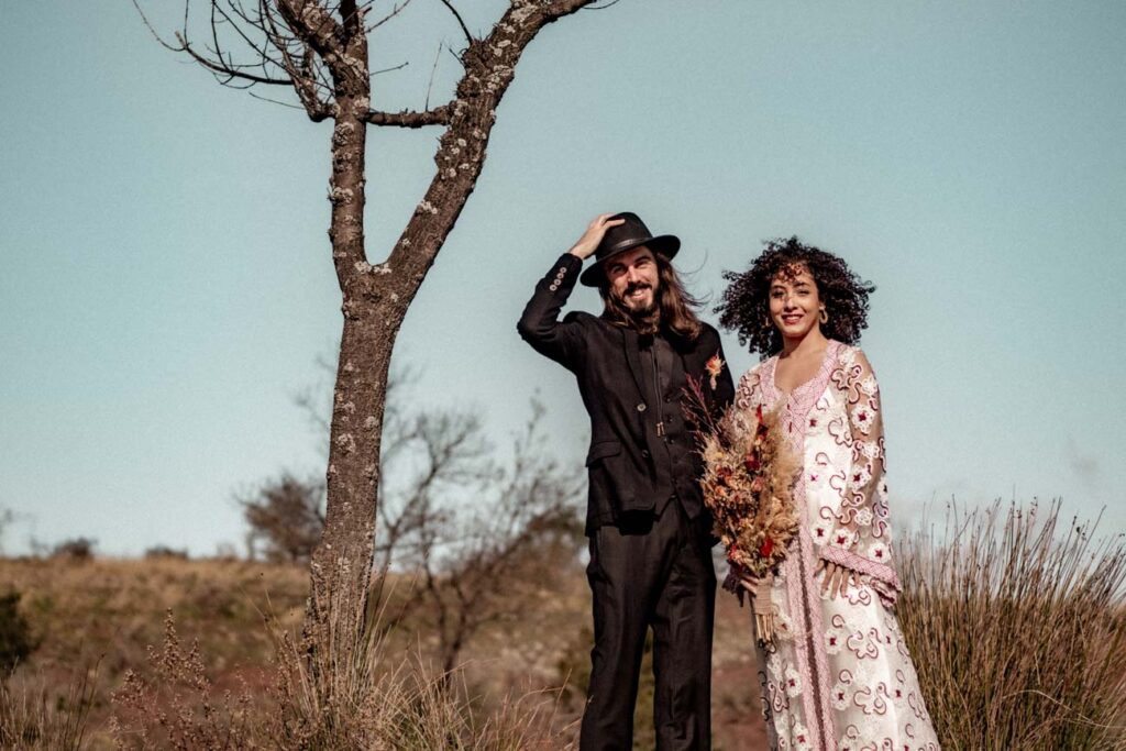 elopement boho hippie western au lac du salagou
