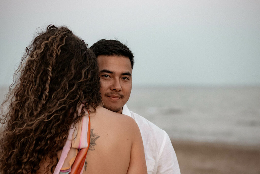 photographe couple plage montpellier