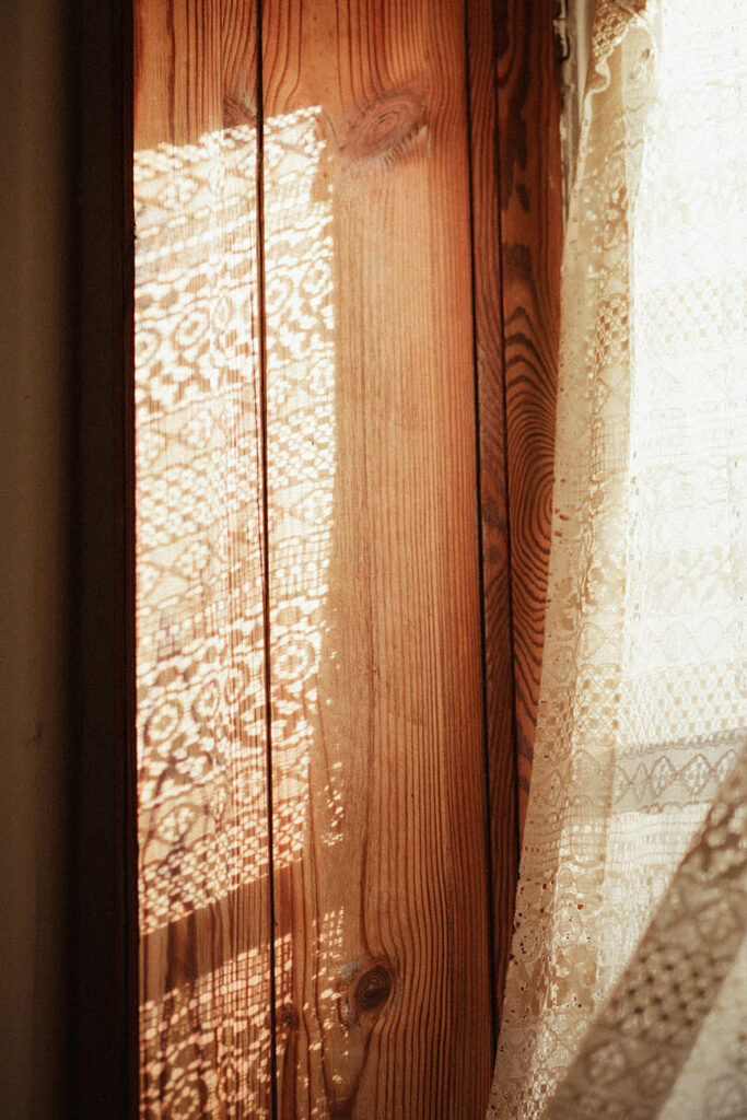 photographe bébé nouveau-né allaitement montpellier